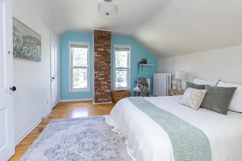 1031 Saint Clair Avenue Saint Paul MN 55105