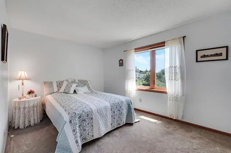 14246 Dearborn Path Rosemount MN 55068