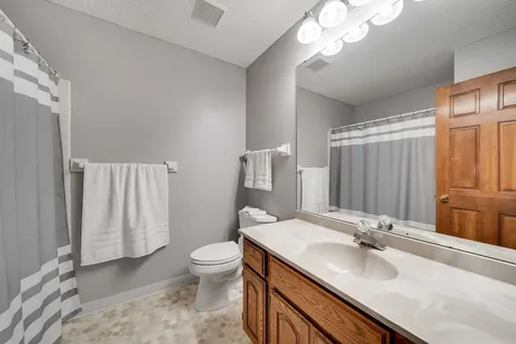 14246 Dearborn Path Rosemount MN 55068