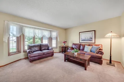 14246 Dearborn Path Rosemount MN 55068