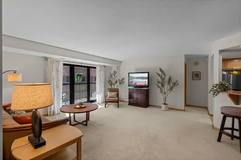 2885 Knox Avenue S Minneapolis MN 55408