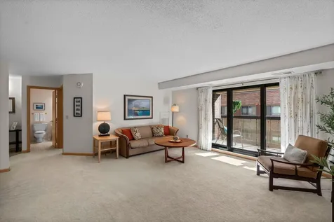 2885 Knox Avenue S Minneapolis MN 55408