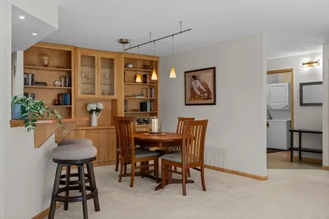 2885 Knox Avenue S Minneapolis MN 55408