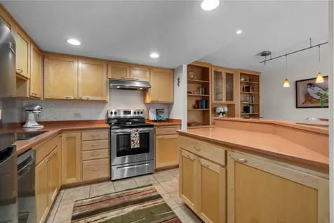 2885 Knox Avenue S Minneapolis MN 55408