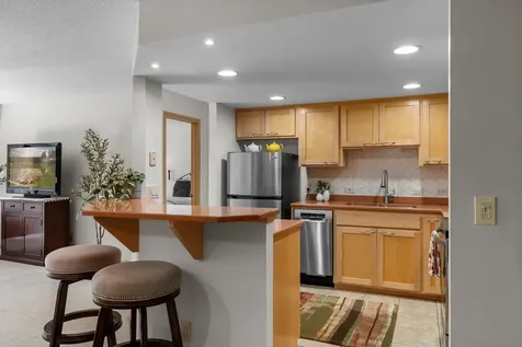 2885 Knox Avenue S Minneapolis MN 55408