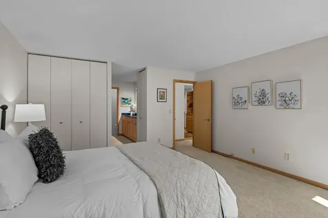 2885 Knox Avenue S Minneapolis MN 55408