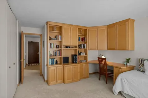 2885 Knox Avenue S Minneapolis MN 55408