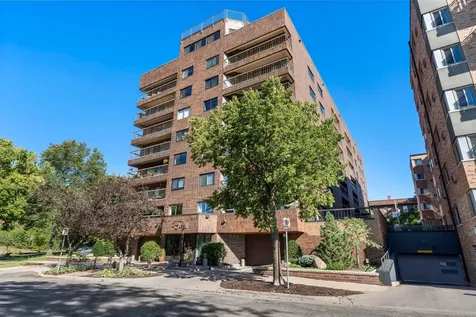 2885 Knox Avenue S Minneapolis MN 55408