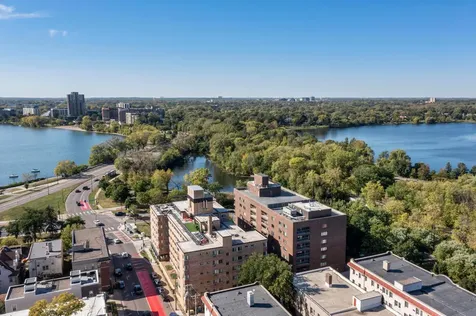 2885 Knox Avenue S Minneapolis MN 55408