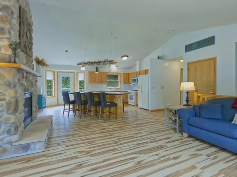 561 Kingsley Street S Winsted MN 55395