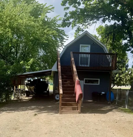 404 Elk Street NW Warroad MN 56763