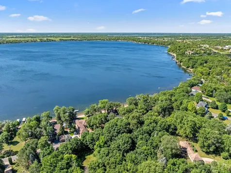 1308 Woodlawn Beach Buffalo MN 55313