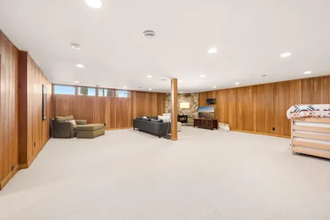 1308 Woodlawn Beach Buffalo MN 55313
