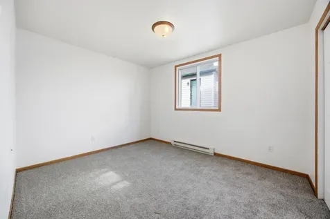 748 14th Avenue W West Fargo ND 58078