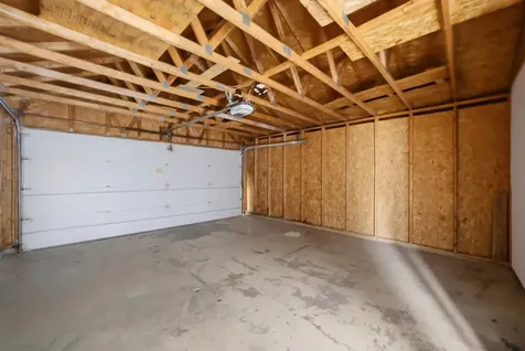 748 14th Avenue W West Fargo ND 58078