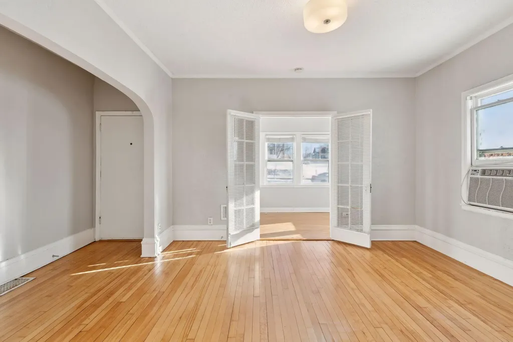 3954 Portland Avenue Minneapolis MN 55407