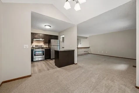 4154 Meadowlark Way Eagan MN 55122