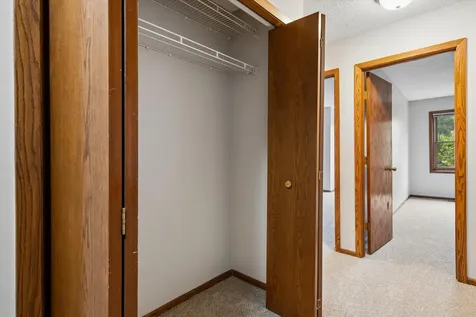 4154 Meadowlark Way Eagan MN 55122