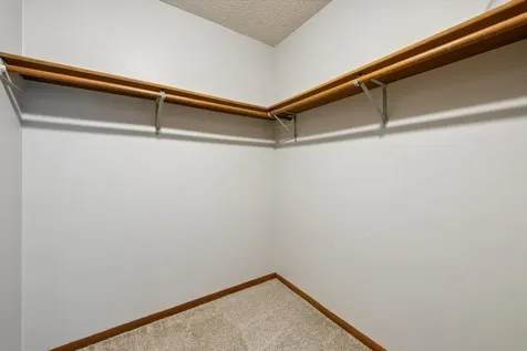 4154 Meadowlark Way Eagan MN 55122