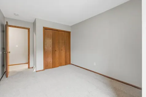 4154 Meadowlark Way Eagan MN 55122