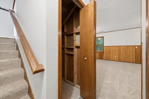 4154 Meadowlark Way Eagan MN 55122