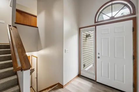 4154 Meadowlark Way Eagan MN 55122