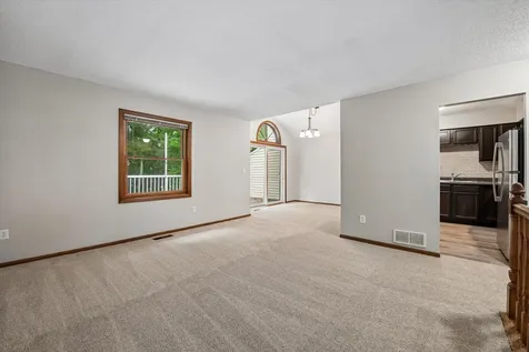 4154 Meadowlark Way Eagan MN 55122