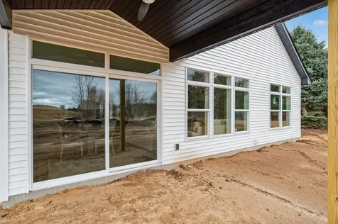 1531 Jefferson Street S Cambridge MN 55008