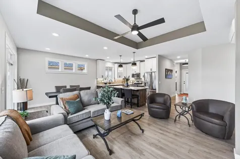 1531 Jefferson Street S Cambridge MN 55008