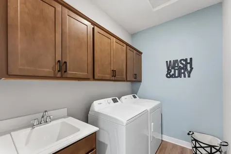 4985 Blake Way Woodbury MN 55129