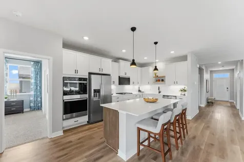 4985 Blake Way Woodbury MN 55129