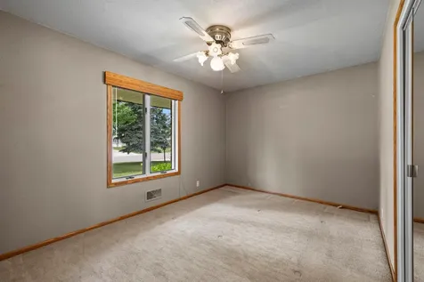 9137 11th Avenue S Bloomington MN 55420