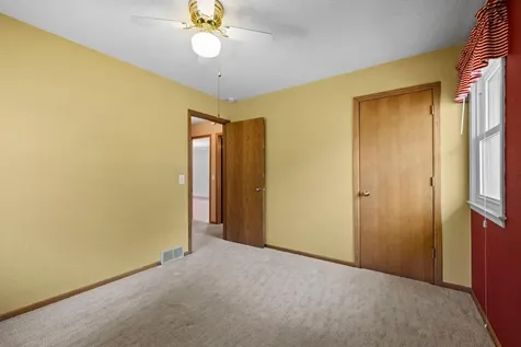 9137 11th Avenue S Bloomington MN 55420
