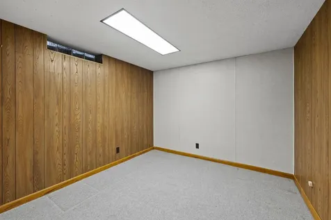 9137 11th Avenue S Bloomington MN 55420
