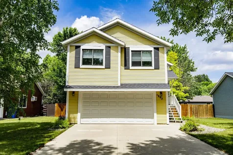 1907 27th Avenue S Fargo ND 58103