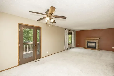 1907 27th Avenue S Fargo ND 58103