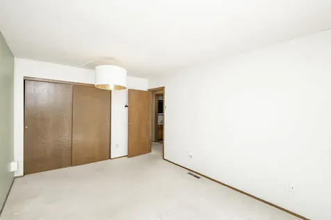 1907 27th Avenue S Fargo ND 58103