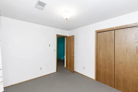 1907 27th Avenue S Fargo ND 58103