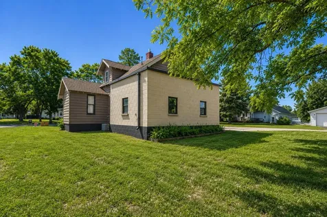 105 Wollan Street Starbuck MN 56381