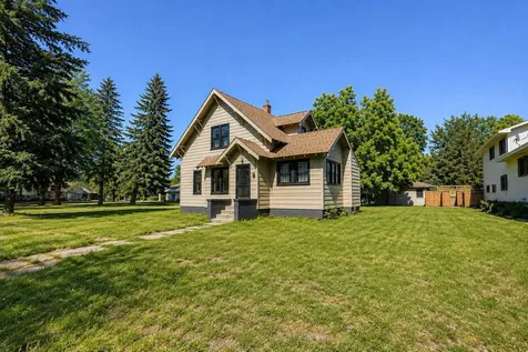 105 Wollan Street Starbuck MN 56381