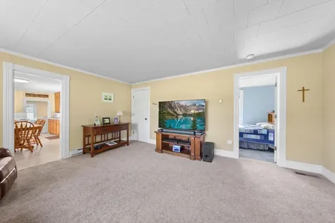 8946 285th Avenue NE North Branch MN 55056