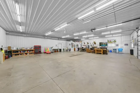 8946 285th Avenue NE North Branch MN 55056
