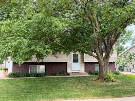 4911 22nd Avenue NW Rochester MN 55901
