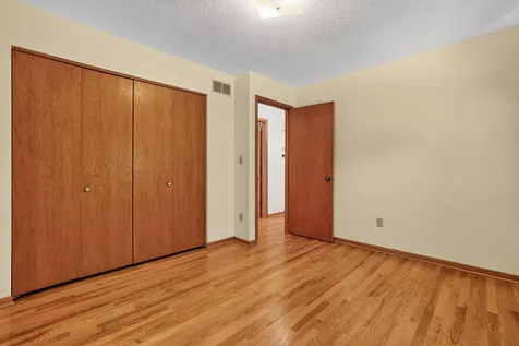4911 22nd Avenue NW Rochester MN 55901