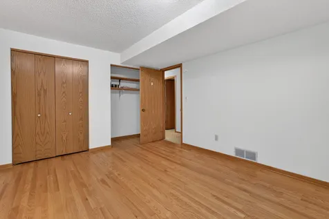 4911 22nd Avenue NW Rochester MN 55901