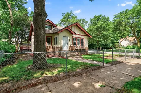 3251 Colfax Avenue N Minneapolis MN 55412