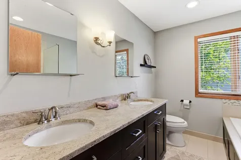 15505 Bryant Avenue S Burnsville MN 55306