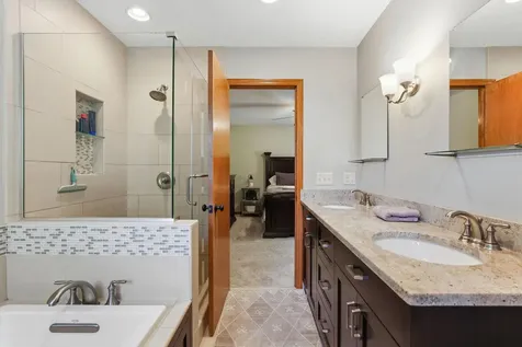 15505 Bryant Avenue S Burnsville MN 55306