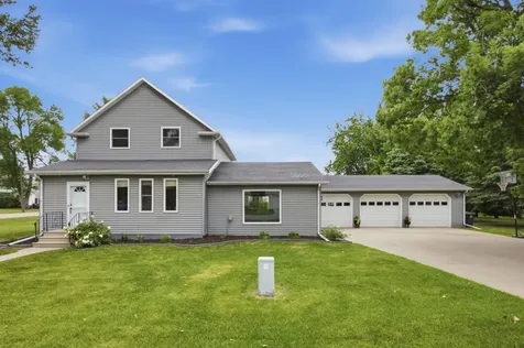325 2nd Street S Casselton ND 58012