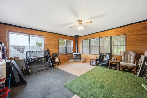 325 2nd Street S Casselton ND 58012